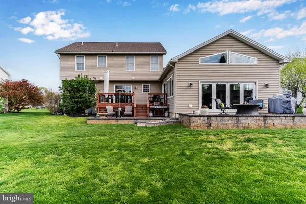 $489,900 | 37 West Eppley Drive, Carlisle, PA 17015