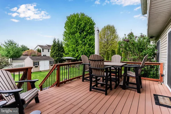 $489,900 | 37 West Eppley Drive, Carlisle, PA 17015