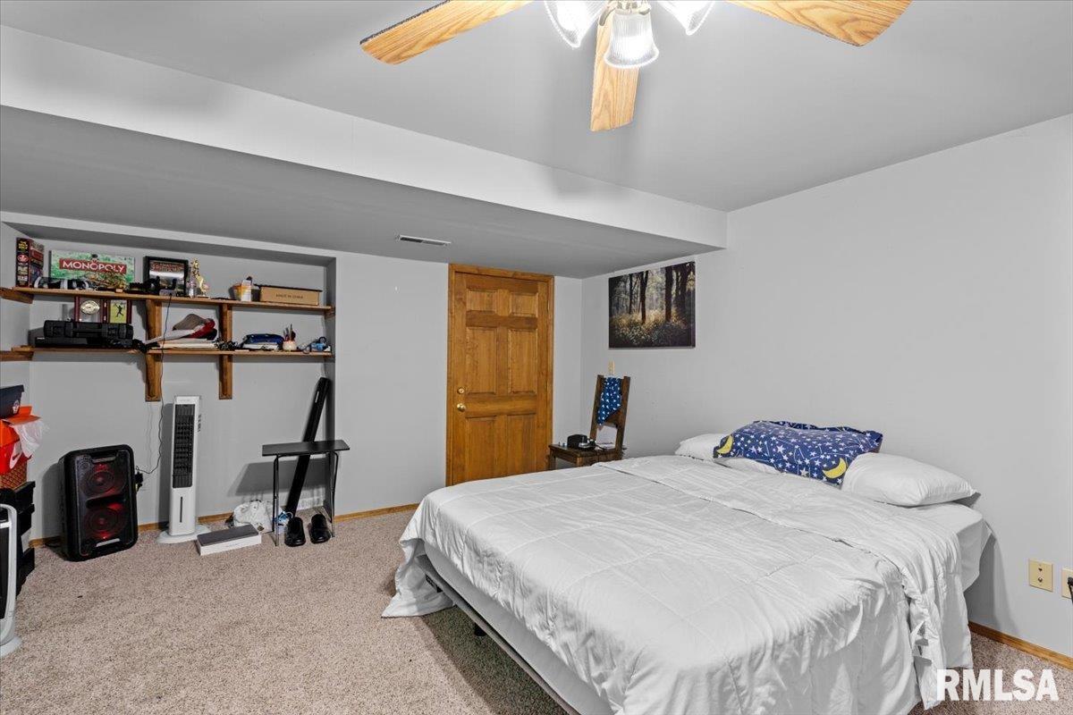 1808 Hunter Ridge Drive Springfield, IL 62704 - Photo 27 of 34 Gallery Image 27