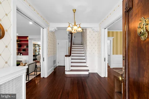 $1,385,000 | 10 Midvale Road, Baltimore, MD 21210