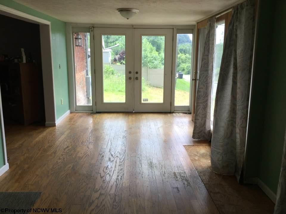 406 Co Rte 11/1 Clarksburg, WV 26301 - Photo 7 of 11 Gallery Image 7
