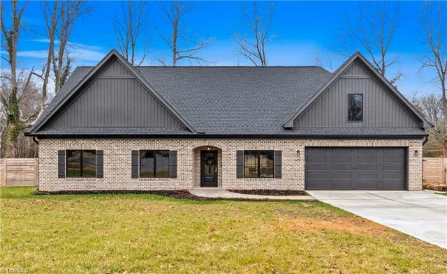 $519,000 | 6110 Frye Bridge Road, Clemmons, NC 27012