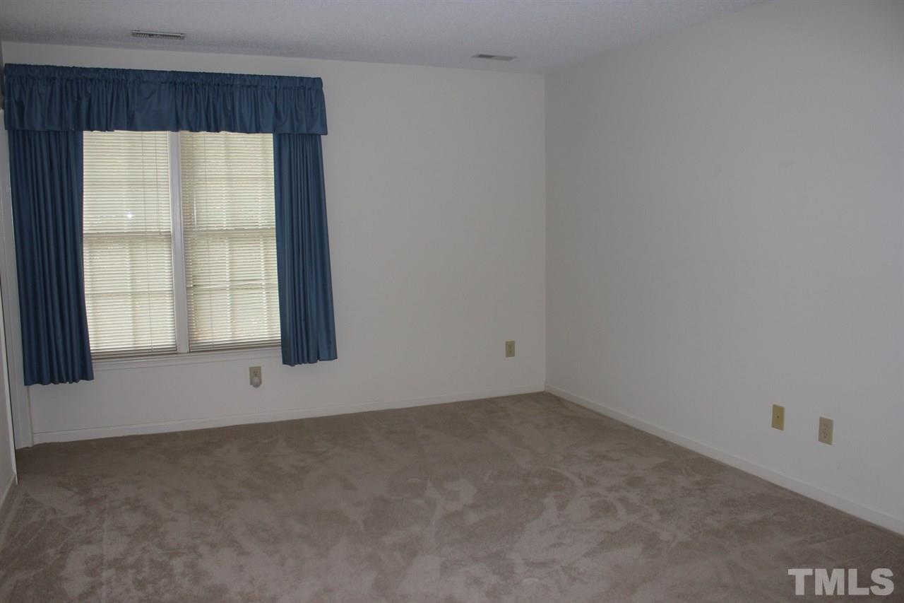 2713 Cottage Circle Raleigh, NC 27613 - Photo 8 of 14