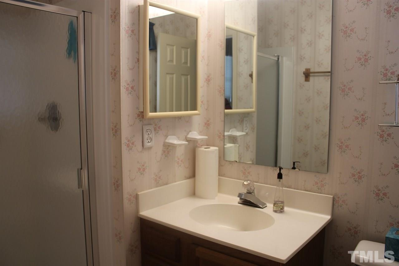 2713 Cottage Circle Raleigh, NC 27613 - Photo 10 of 14