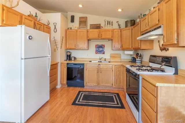 $790,000 | 1051 County Road 64, Grand Lake, CO 80447