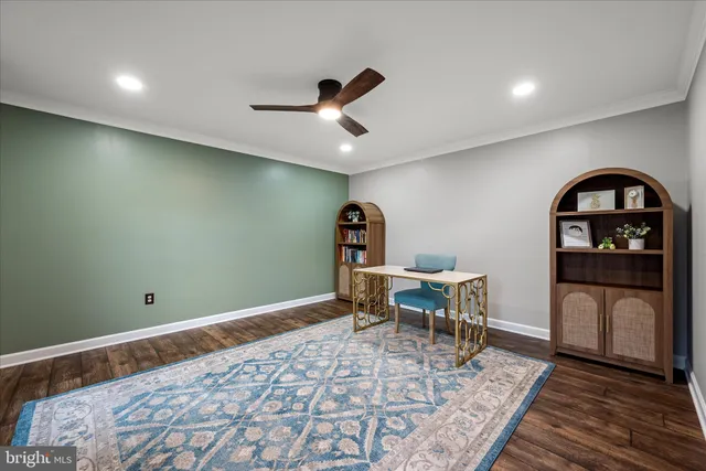 $1,000,000 | 15466 Meherrin Drive, Centreville, VA 20120