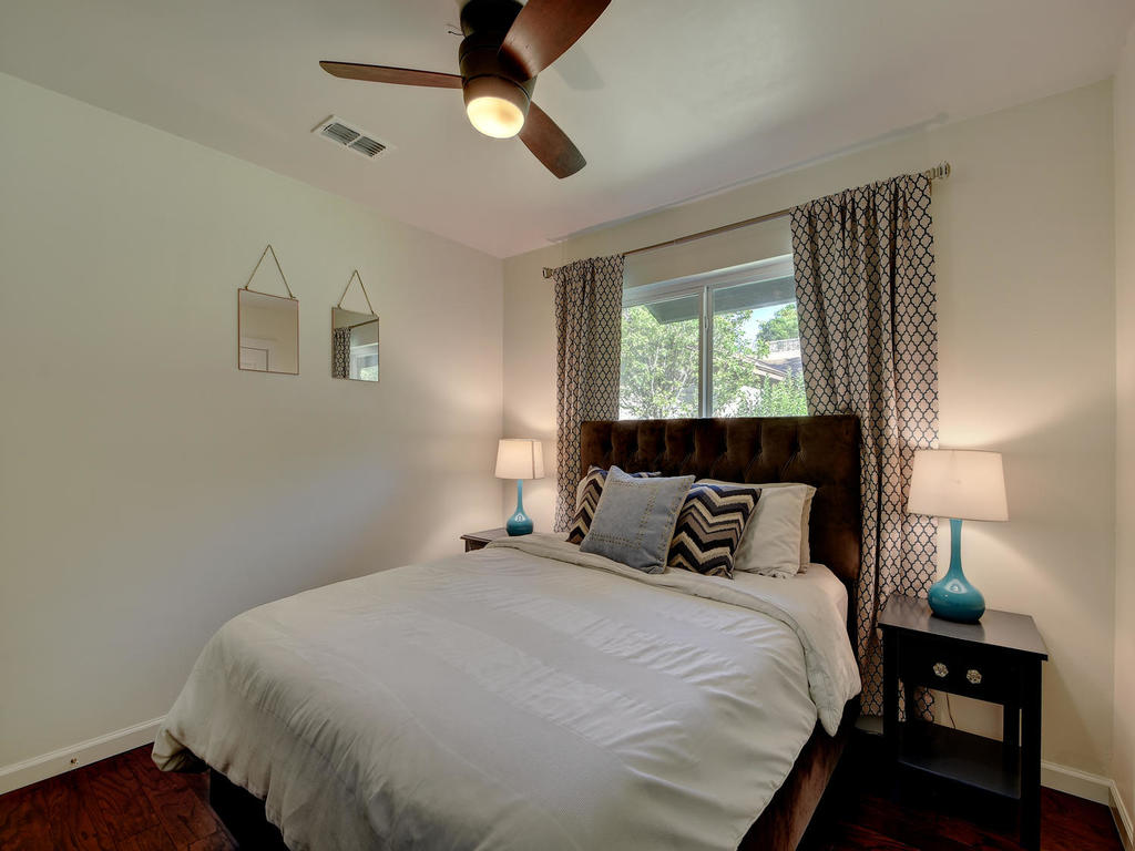 5320 Presidio Road Austin, TX 78745 - Photo 27 of 37