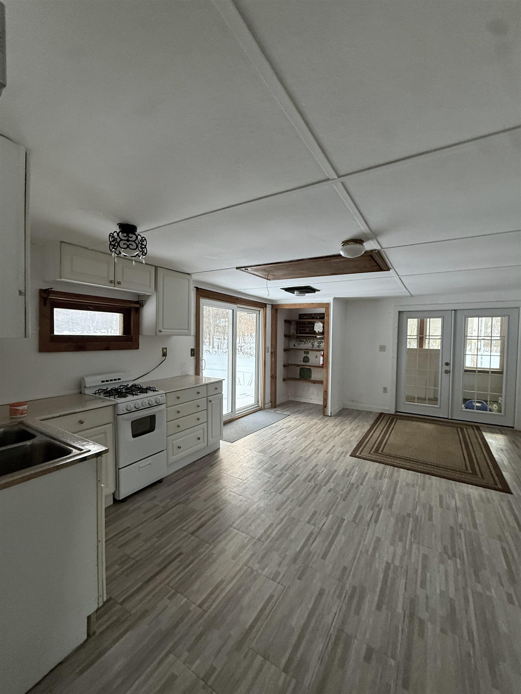 109 Watershed Road Pownal, VT 05201 - Photo 31 of 36