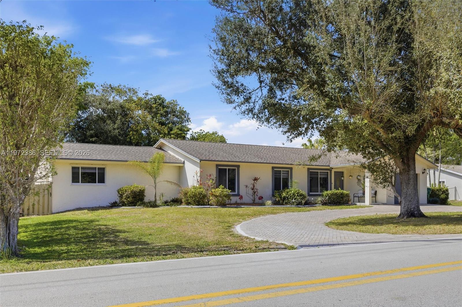 431 Old Hiatus Road Plantation, FL 33325 - Photo 4 of 51