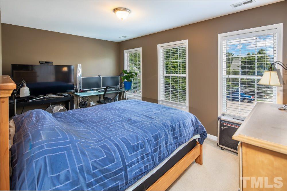 7842 Braefield Drive Raleigh, NC 27616 - Photo 14 of 30 Gallery Image 14