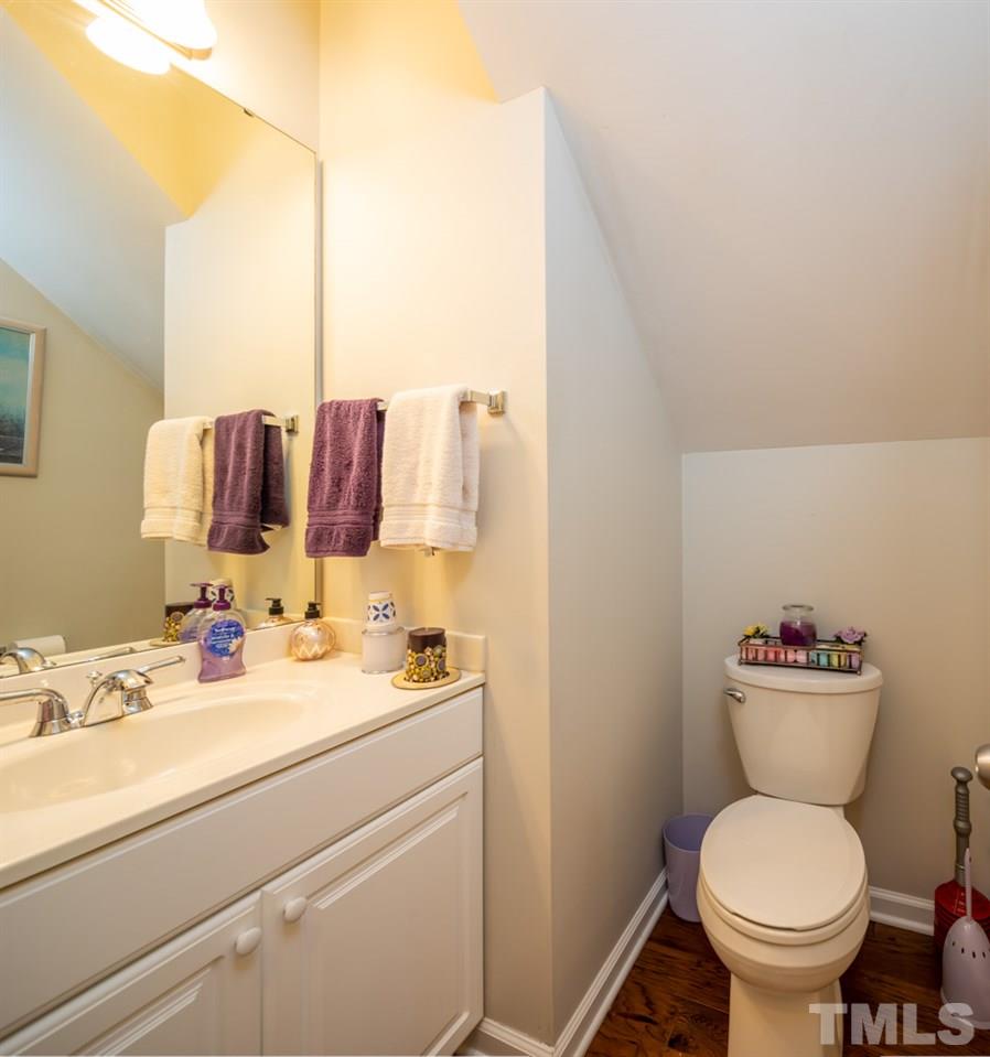 7842 Braefield Drive Raleigh, NC 27616 - Photo 10 of 30 Gallery Image 10