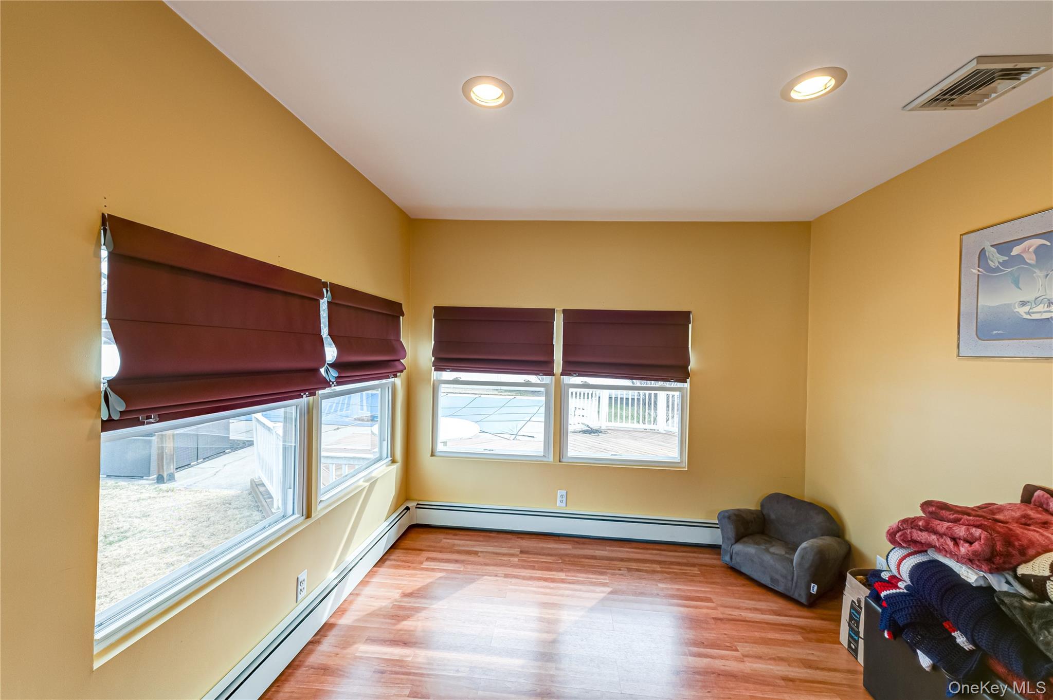 11 Meehan Lane Coram, NY 11727 - Photo 25 of 39