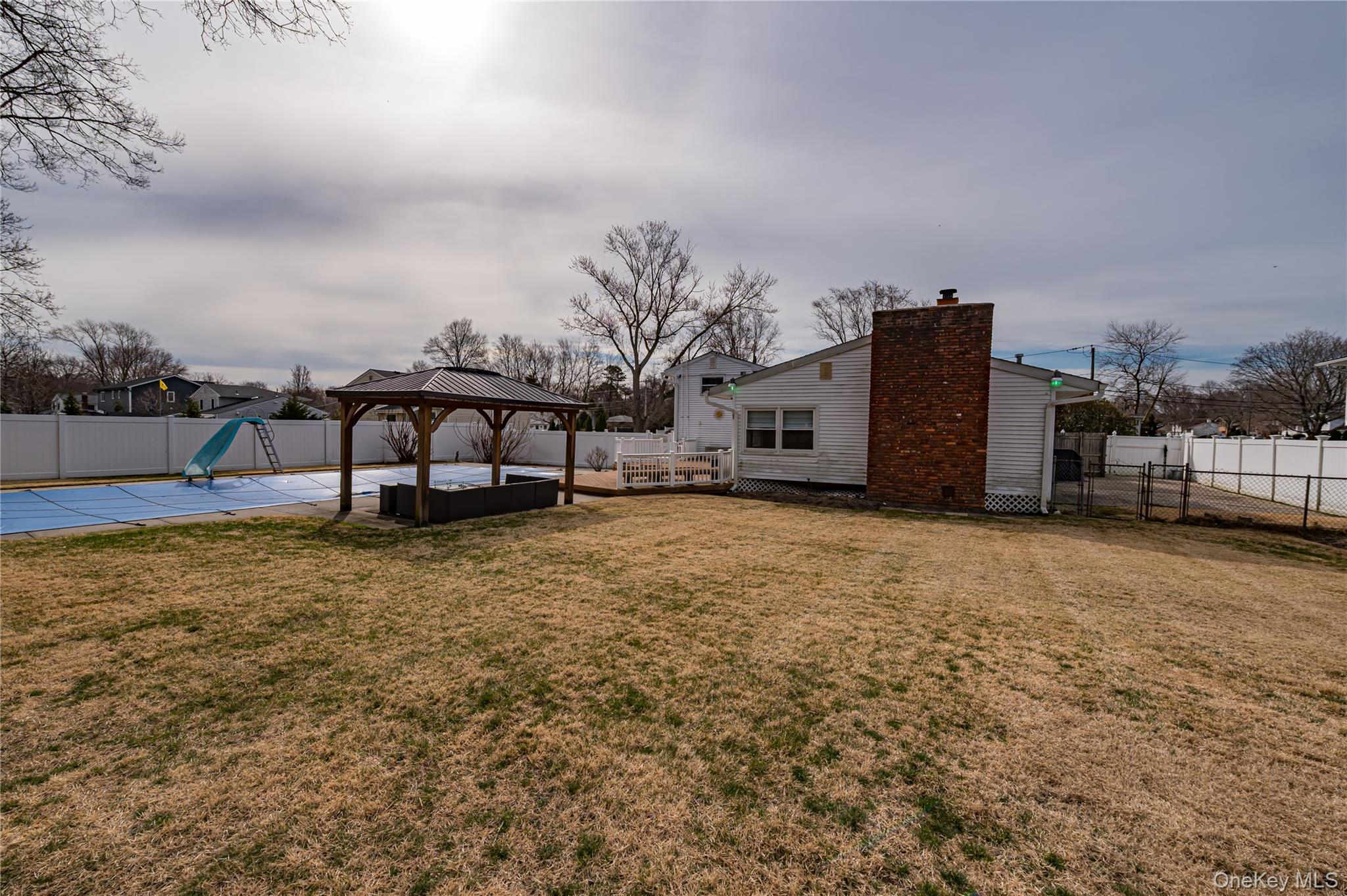 11 Meehan Lane Coram, NY 11727 - Photo 37 of 39