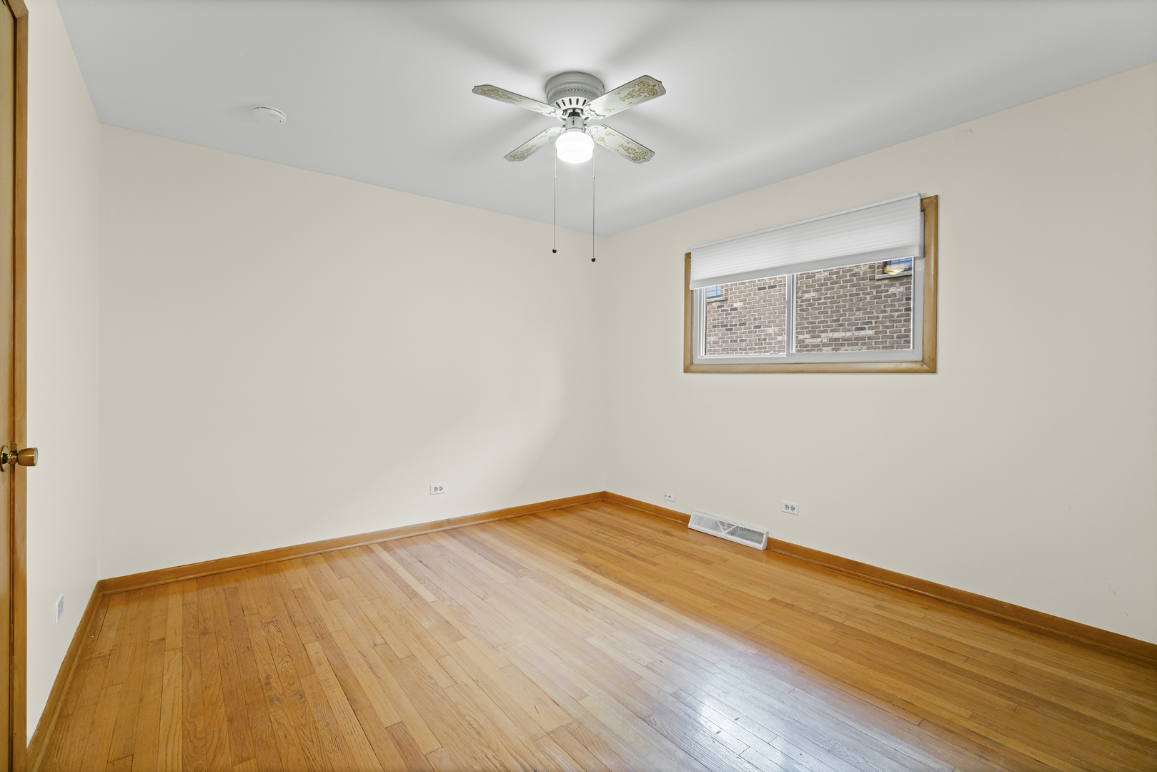 421 North Elm Street Itasca, IL 60143 - Photo 11 of 20