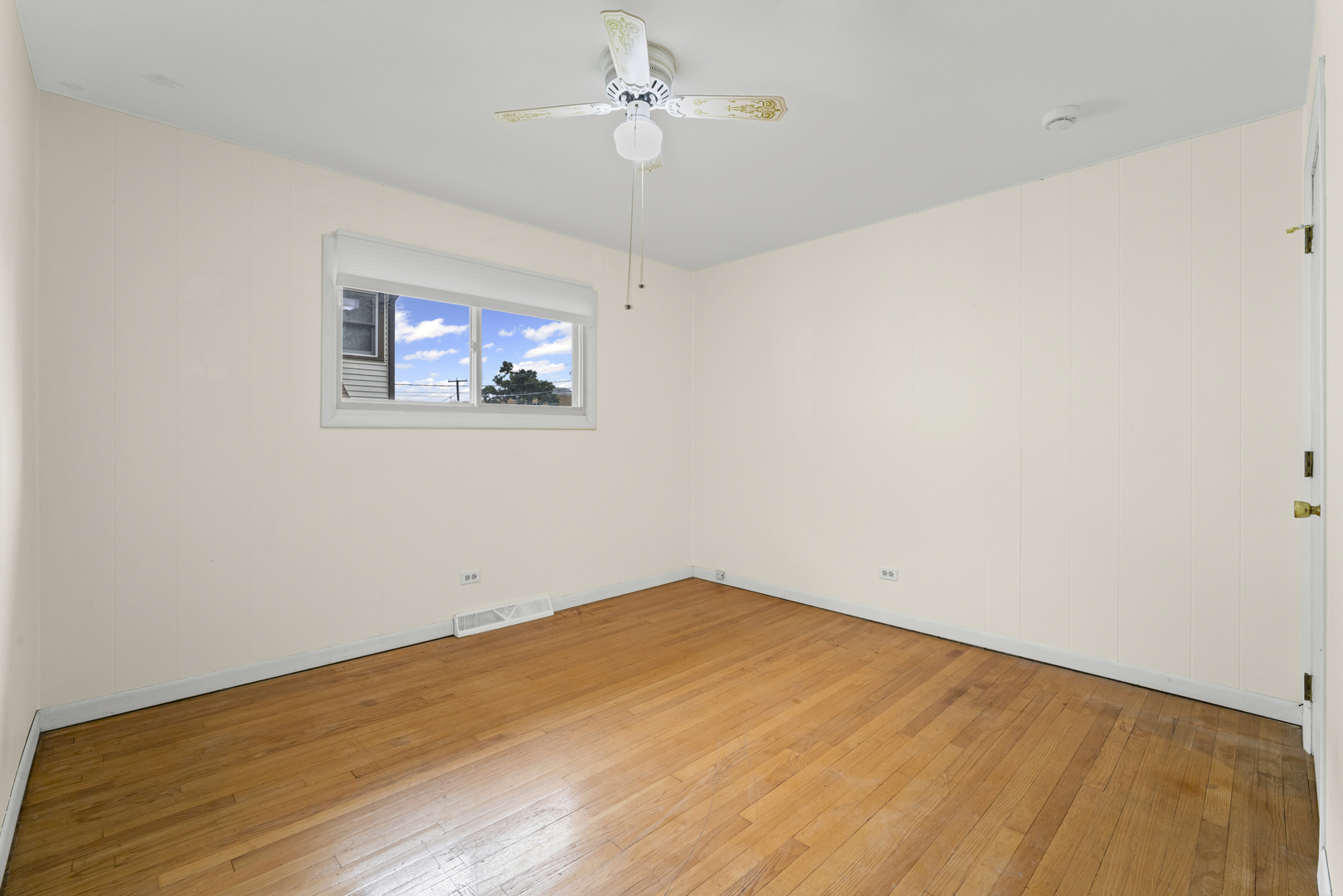 421 North Elm Street Itasca, IL 60143 - Photo 13 of 20