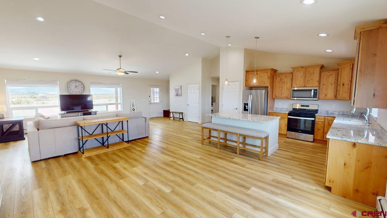 8762 Ridgetop Drive Alamosa, CO 81101 - Photo 3 of 16
