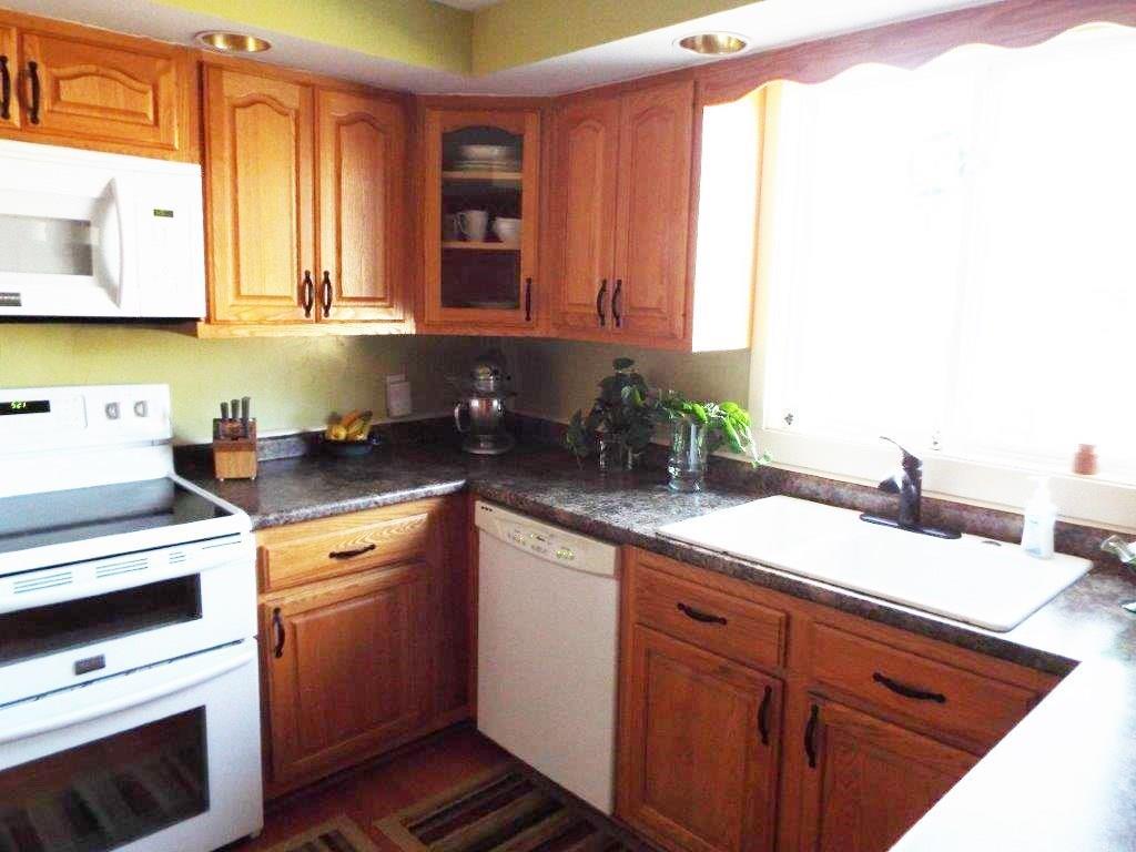 243 Paris Road Hebron, ME 04238 - Photo 3 of 35 Photo
