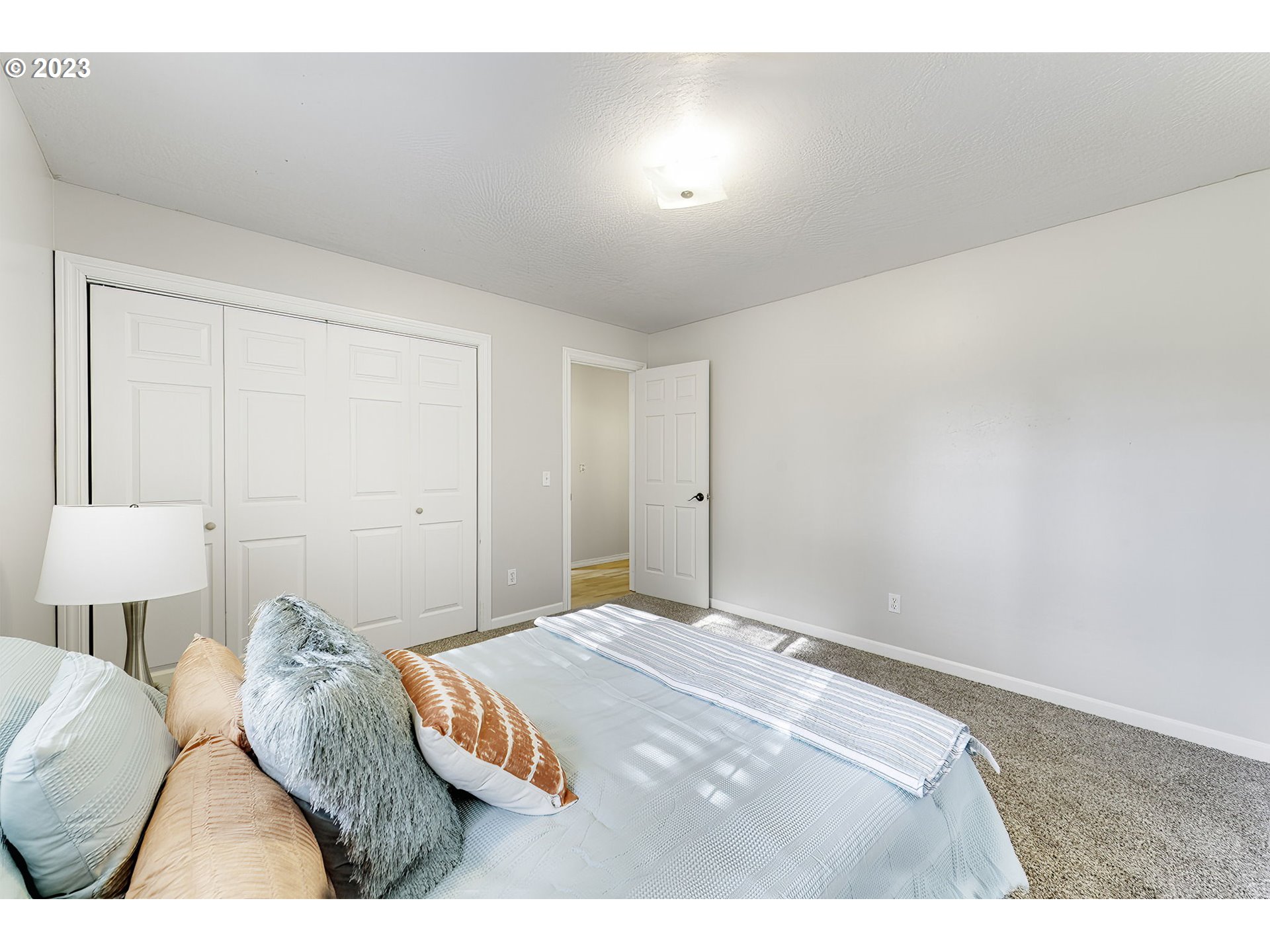 402 Coal Creek Road Longview, WA 98632 - Photo 28 of 45 Bedroom