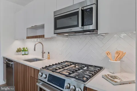 $720,000 | 7175 12th Street Northwest, Unit 302, Washington, DC 20012