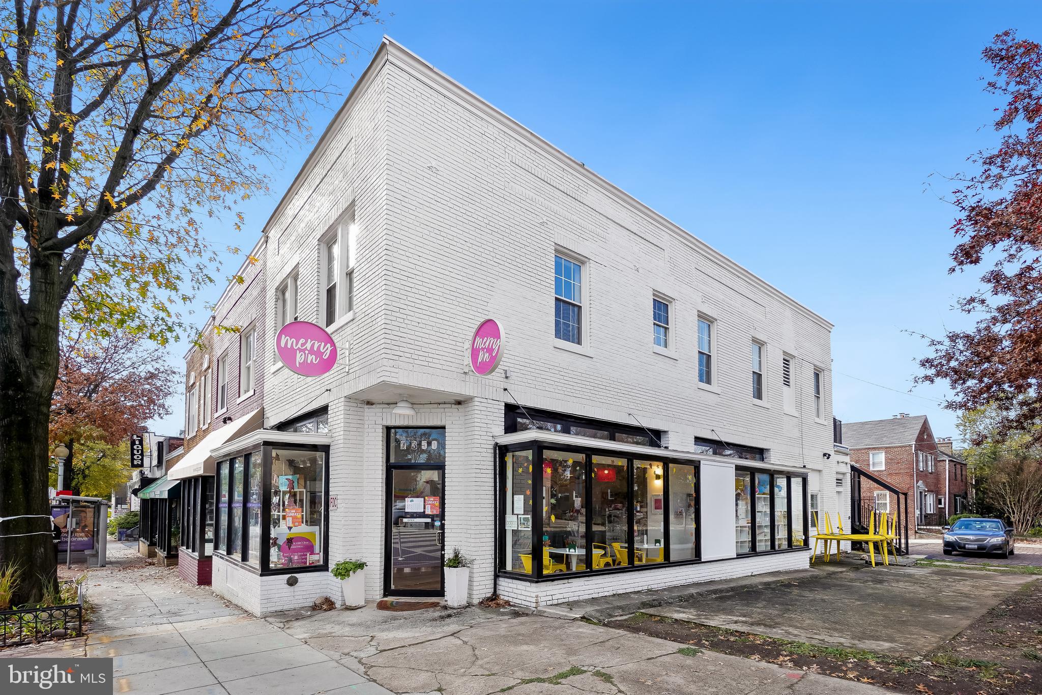 7175 12th Street Northwest, Unit 302 Washington, DC 20012 - Photo 58 of 60 Merry Pin for crafting enthusiasts!