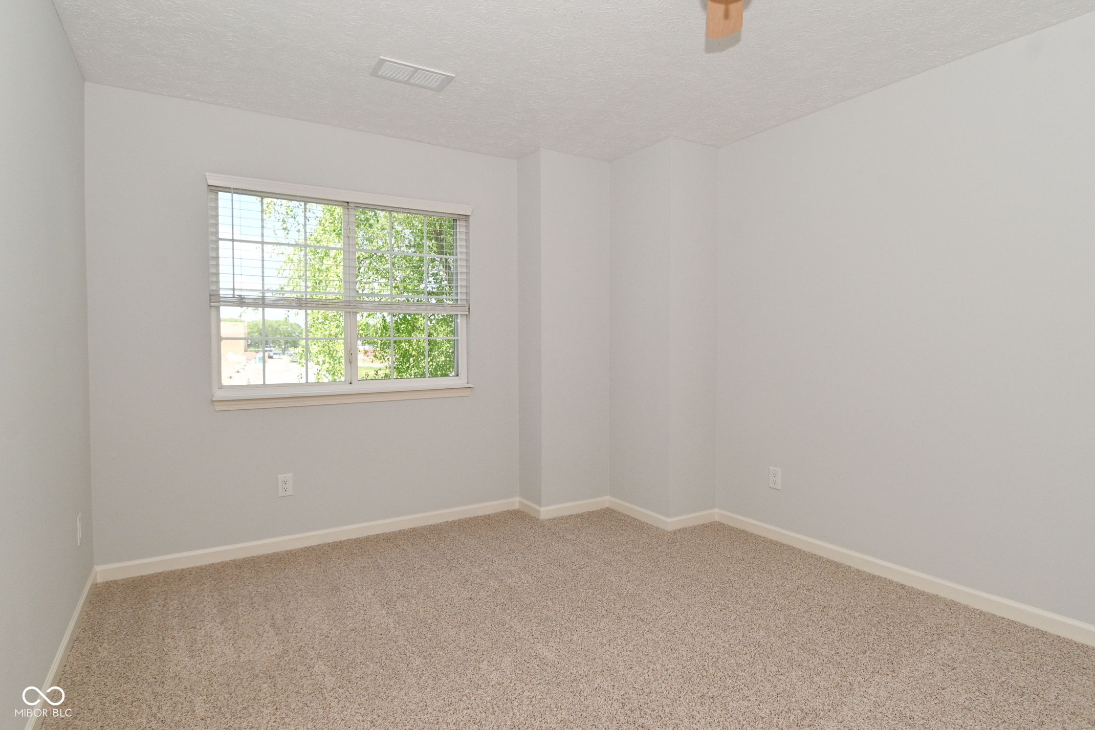 11437 Enclave Boulevard Fishers, IN 46038 - Photo 29 of 35
