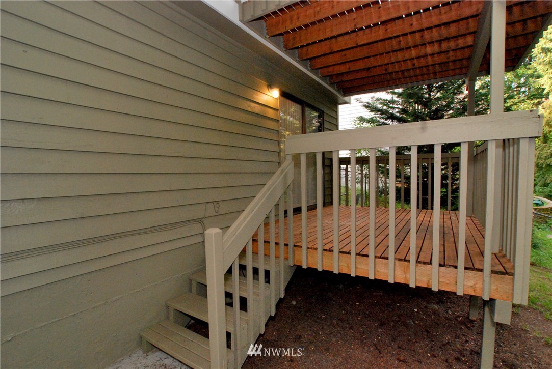 4401 Southeast 4th Place Renton, WA 98059 - Photo 14 of 19