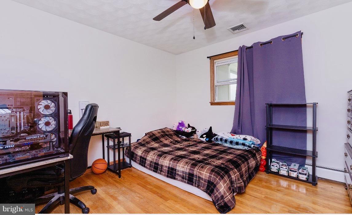 6331 B Old Carlisle Road Dover, PA 17315 - Photo 25 of 40 3rd Bedroom.