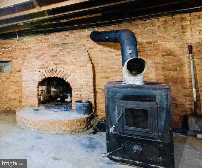 6331 B Old Carlisle Road Dover, PA 17315 - Photo 30 of 40 Woodstove Conveys.