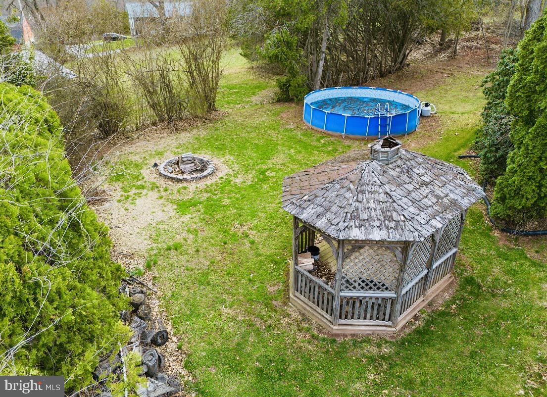 6331 B Old Carlisle Road Dover, PA 17315 - Photo 36 of 40 Side Yard.