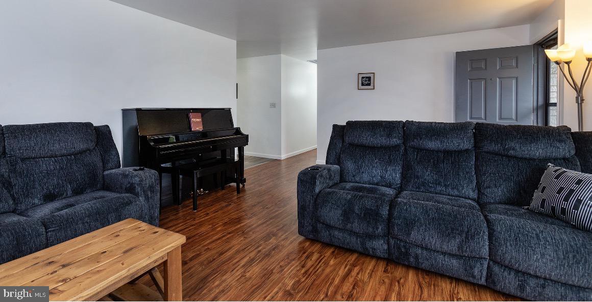 6331 B Old Carlisle Road Dover, PA 17315 - Photo 8 of 40 Large LivingRoom.