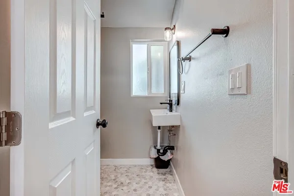 $1,749,900 | 146 Witmer Street, Los Angeles, CA 90026