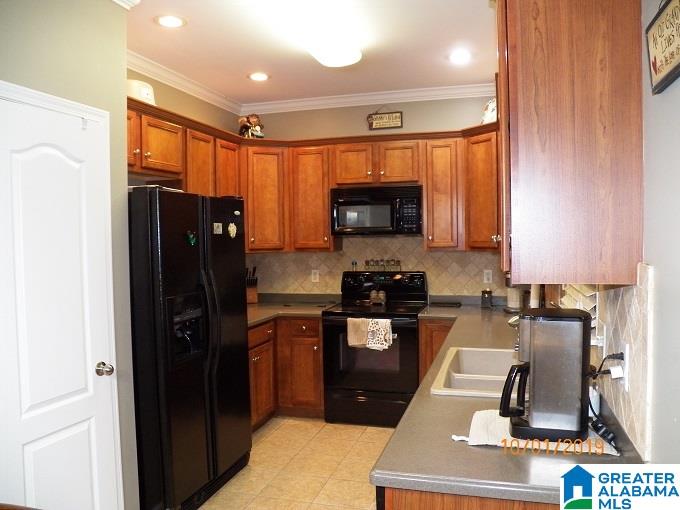 6461 Ridge View Circle Bessemer, AL 35022 - Photo 18 of 45
