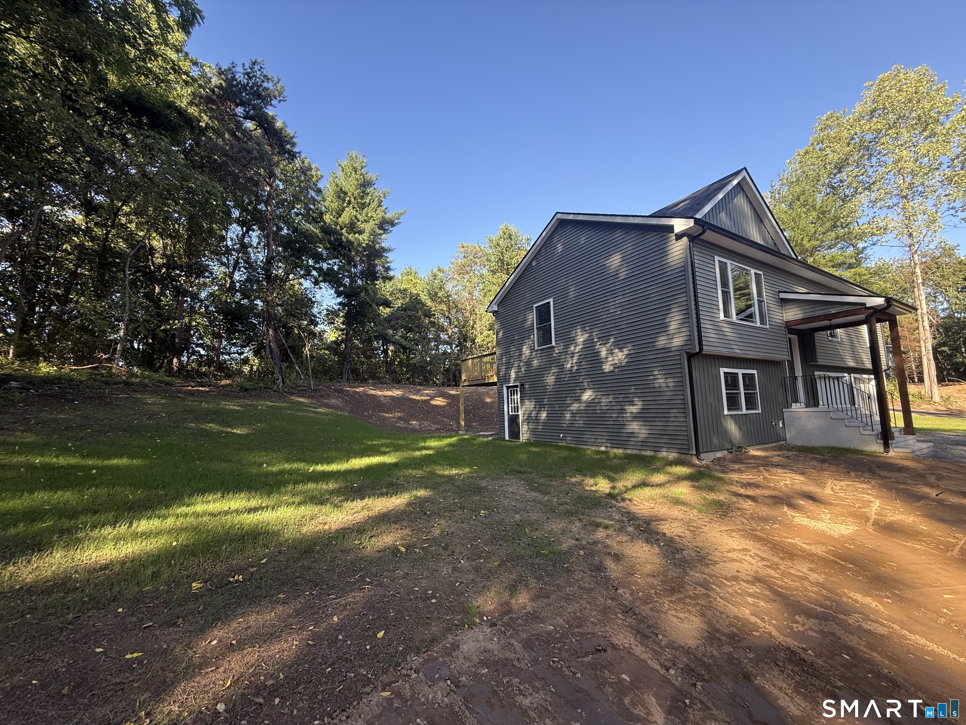 577 Fabyan Road Thompson, CT 06255 - Photo 2 of 29 Gallery Image 2