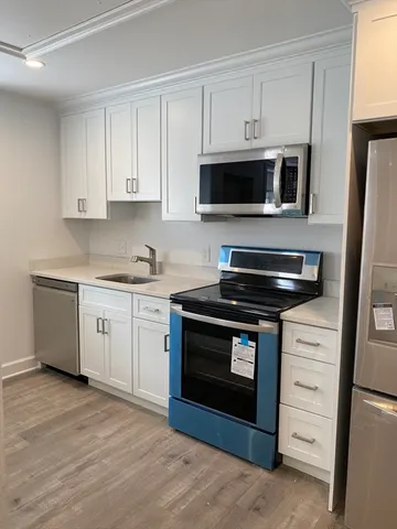 $1,650 | 190 Pleasant Street, Unit 2, Marblehead, MA 01945