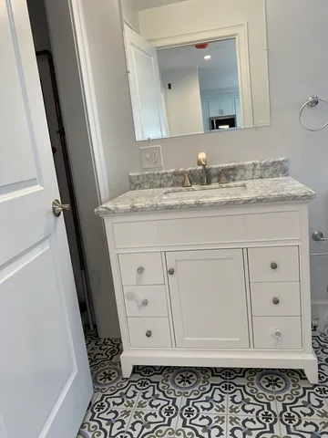 $1,650 | 190 Pleasant Street, Unit 2, Marblehead, MA 01945