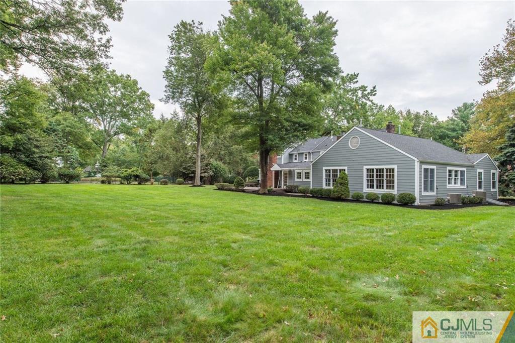 6 Southfield Road Edison, NJ 08820 - Photo 24 of 25 Gallery Image 24