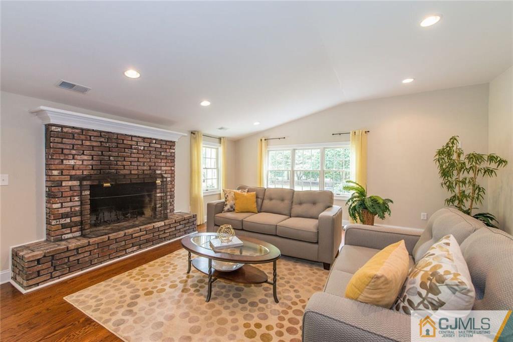 6 Southfield Road Edison, NJ 08820 - Photo 9 of 25 Gallery Image 9