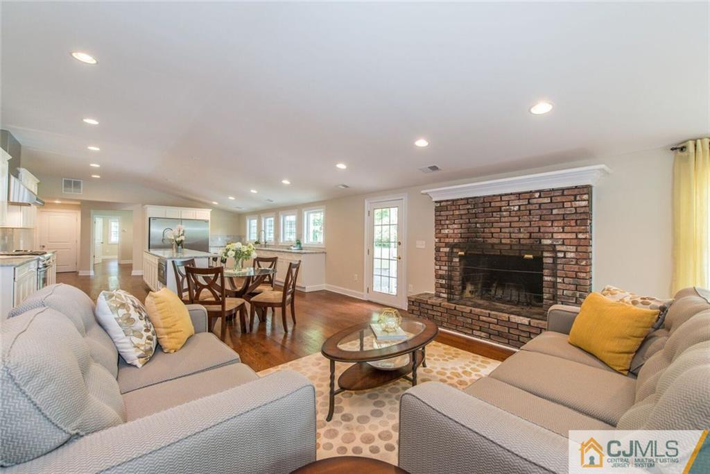 6 Southfield Road Edison, NJ 08820 - Photo 10 of 25 Gallery Image 10