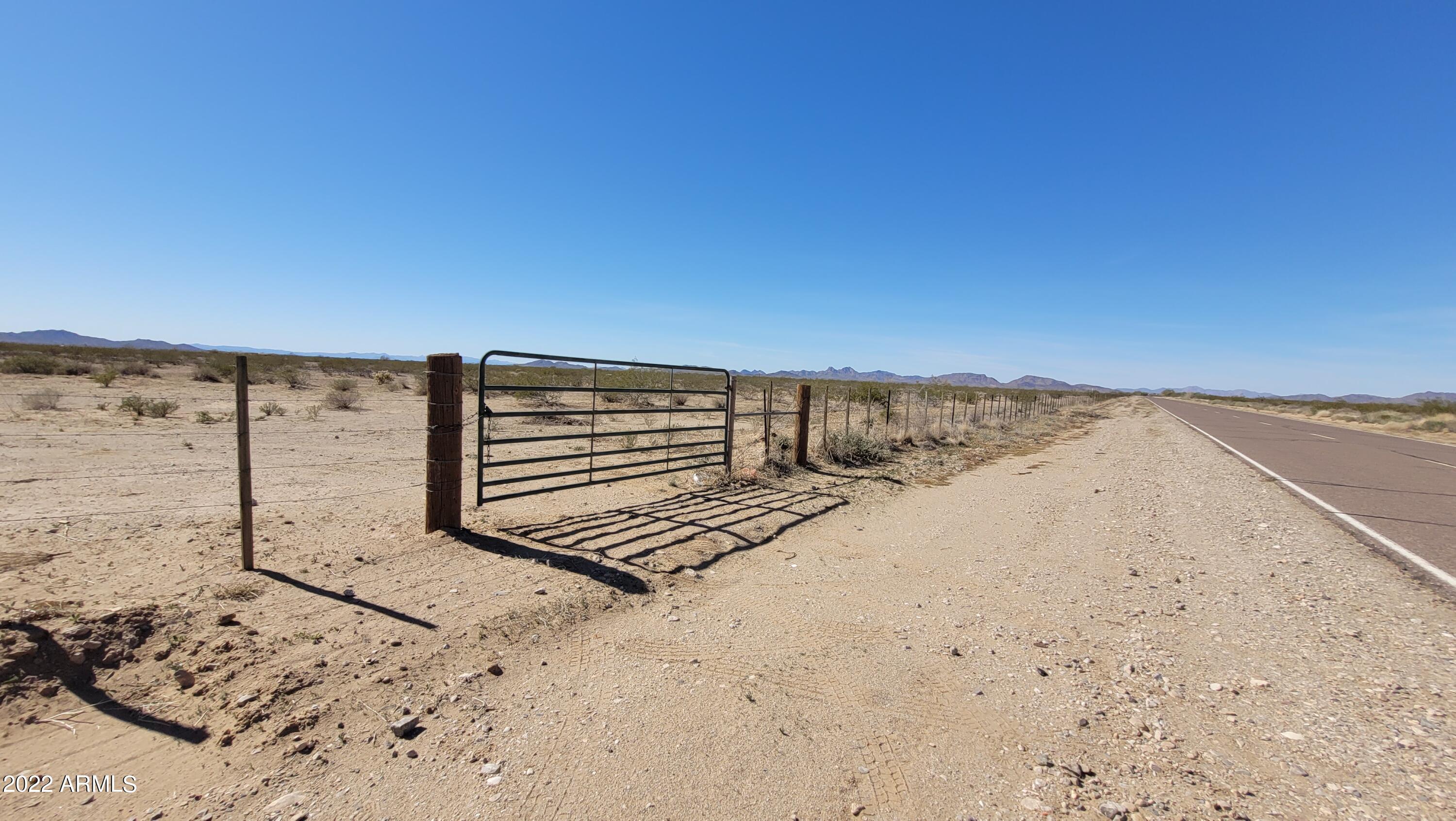 777-xx West Salome Road Salome, AZ 85348 - Photo 10 of 17 a view of ocean beach and mountain
