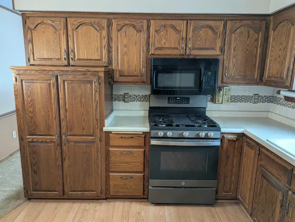 $1 | 1205 Sand Street, Watertown, WI 53098