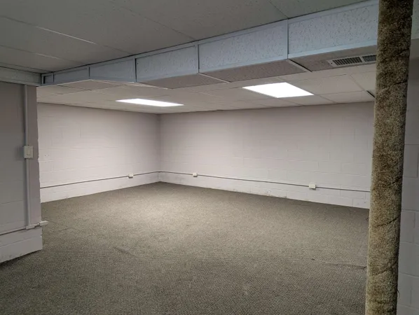$1 | 1205 Sand Street, Watertown, WI 53098