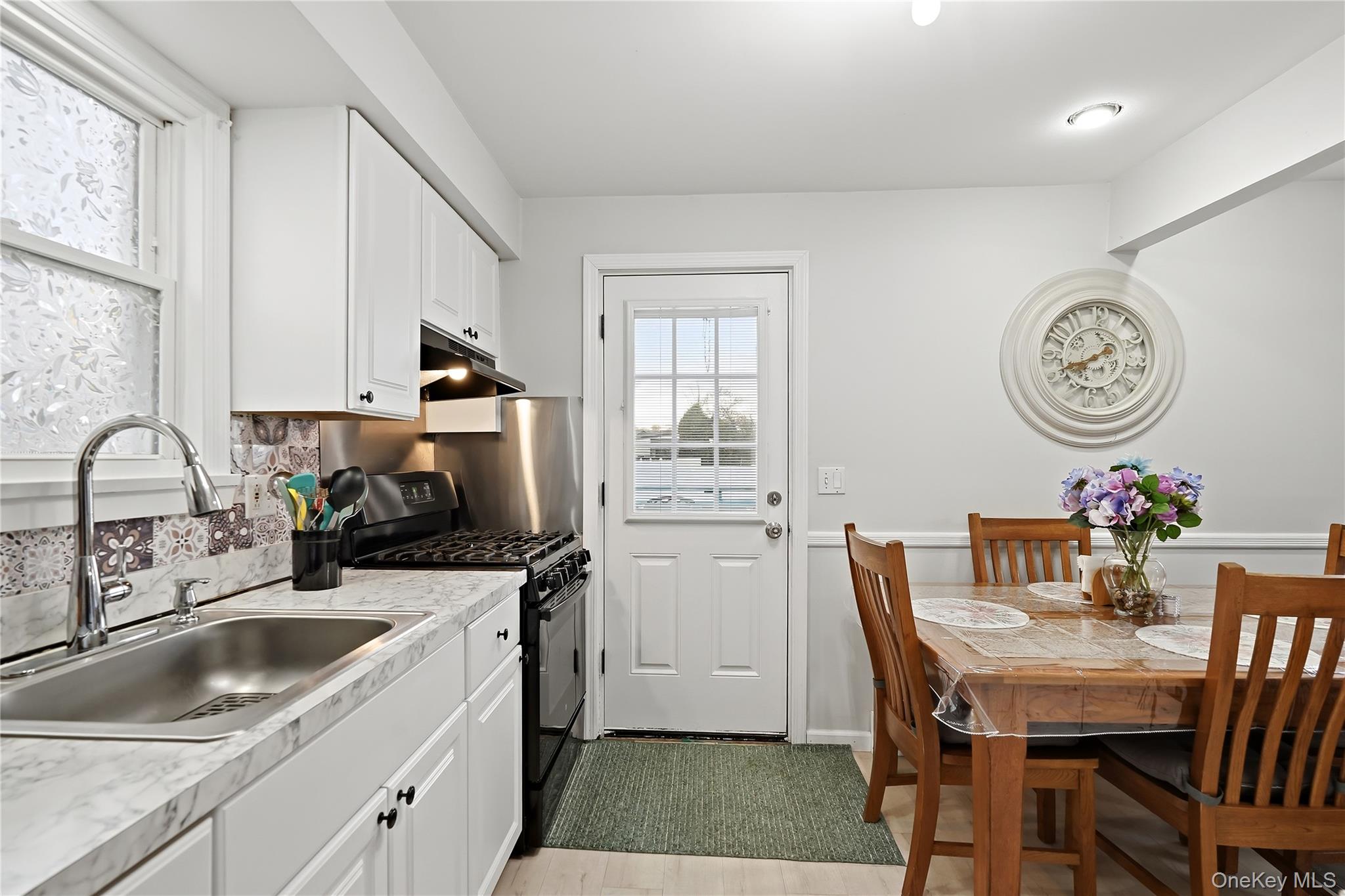 6 Dellacona Road Carmel, NY 10512 - Photo 4 of 18