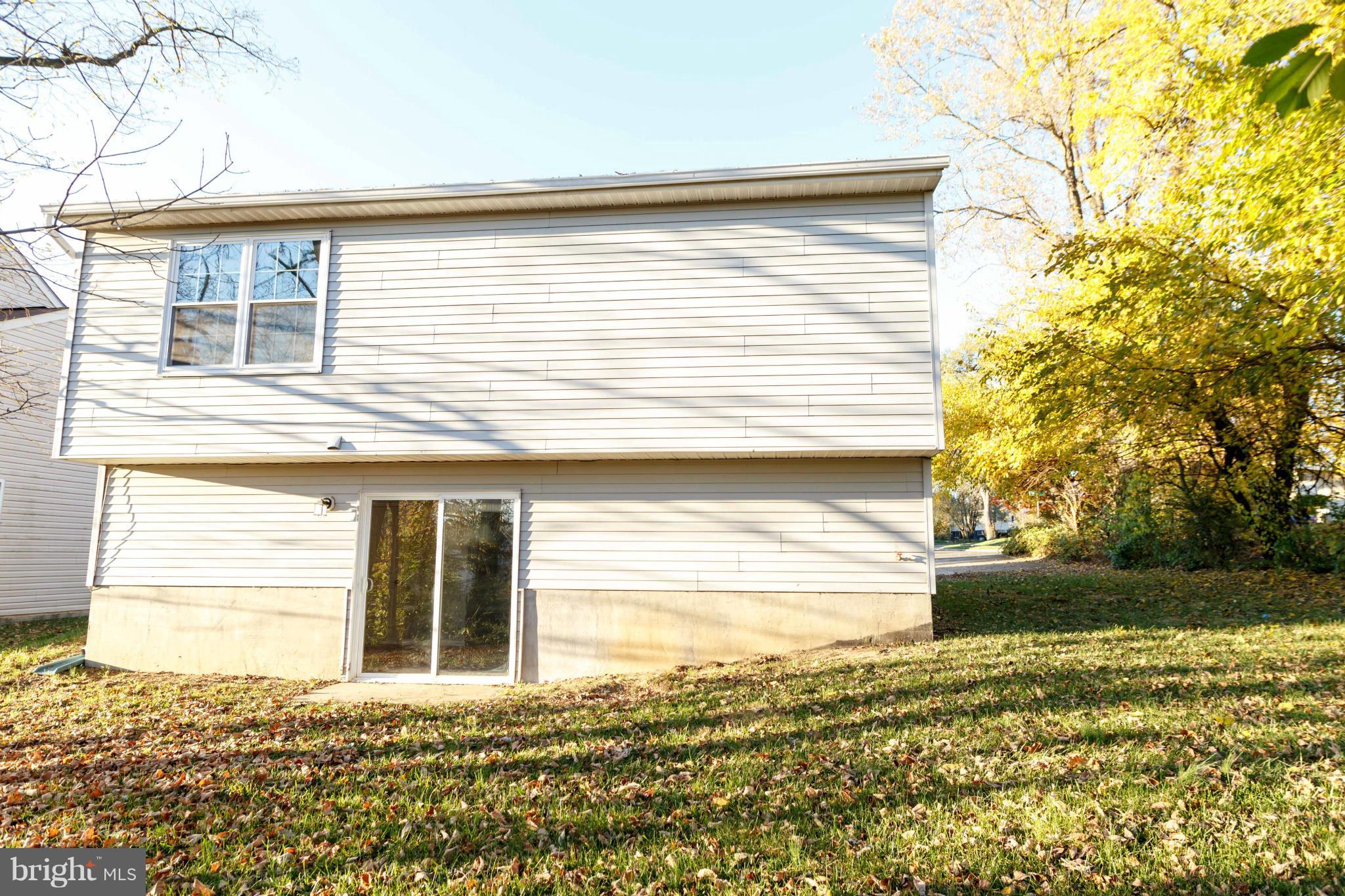 2805 Rona Road Baltimore, MD 21207 - Photo 27 of 27 Exterior (Rear)