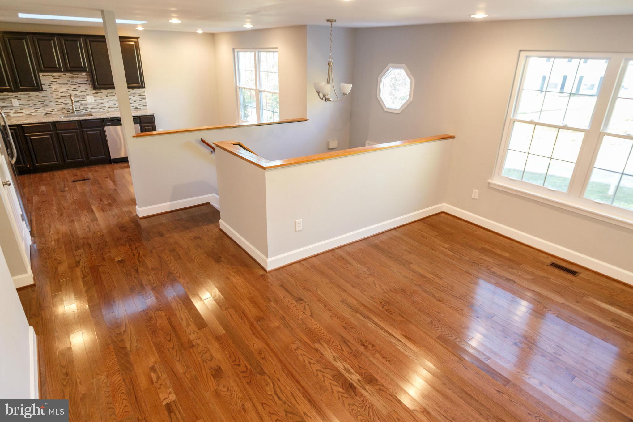 2805 Rona Road Baltimore, MD 21207 - Photo 5 of 27 Interior (General)