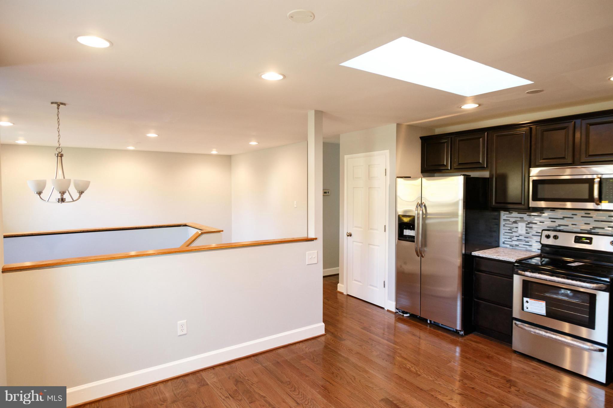 2805 Rona Road Baltimore, MD 21207 - Photo 6 of 27 Interior (General)