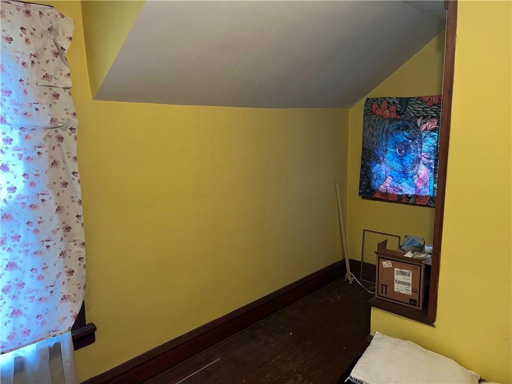 2411 Mill Bridge Road New Castle, PA 16101 - Photo 15 of 19 Bedroom