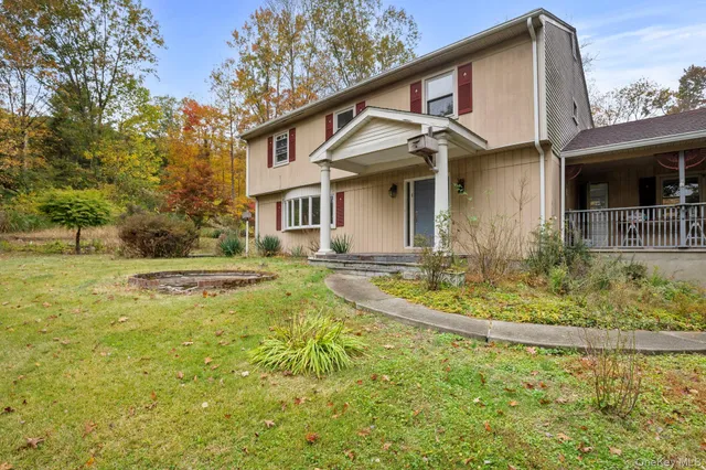 $719,000 | 2 Redding Lane, Mahopac, NY 10541