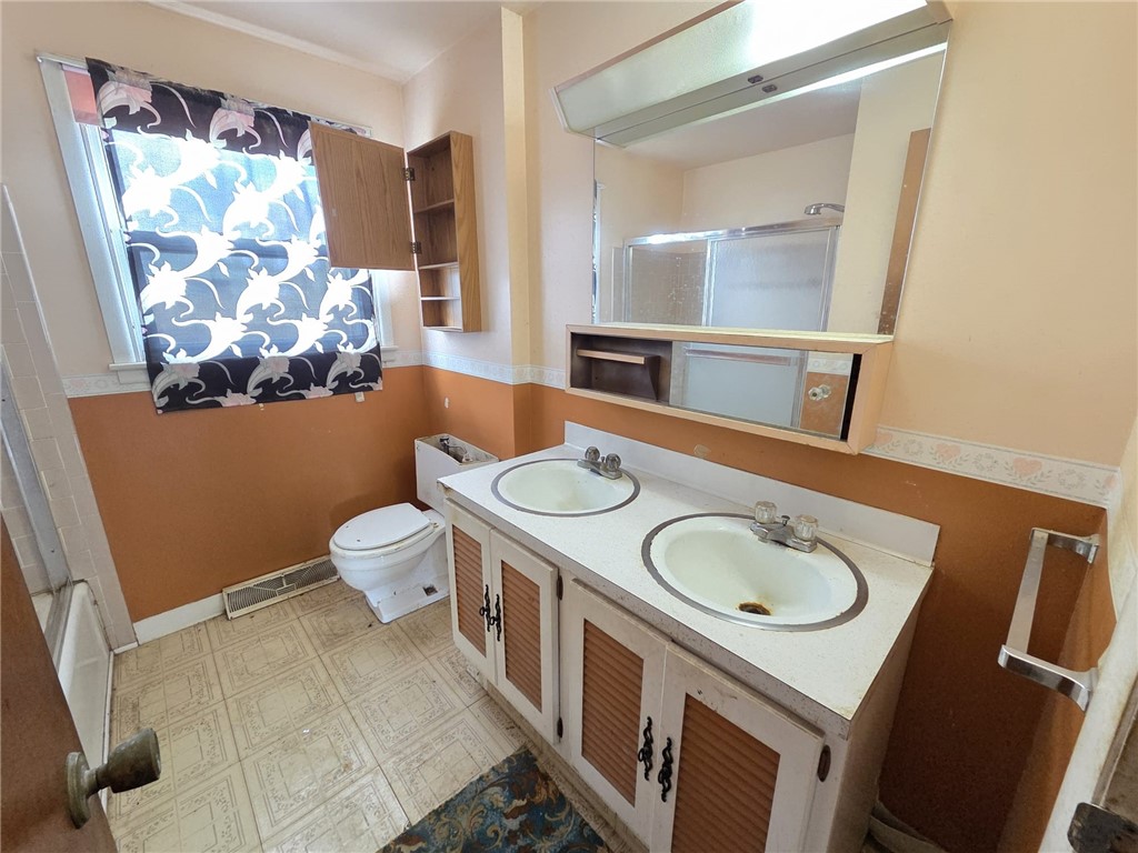 10 Wagon Wheel Lane Woonsocket, RI 02895 - Photo 11 of 20