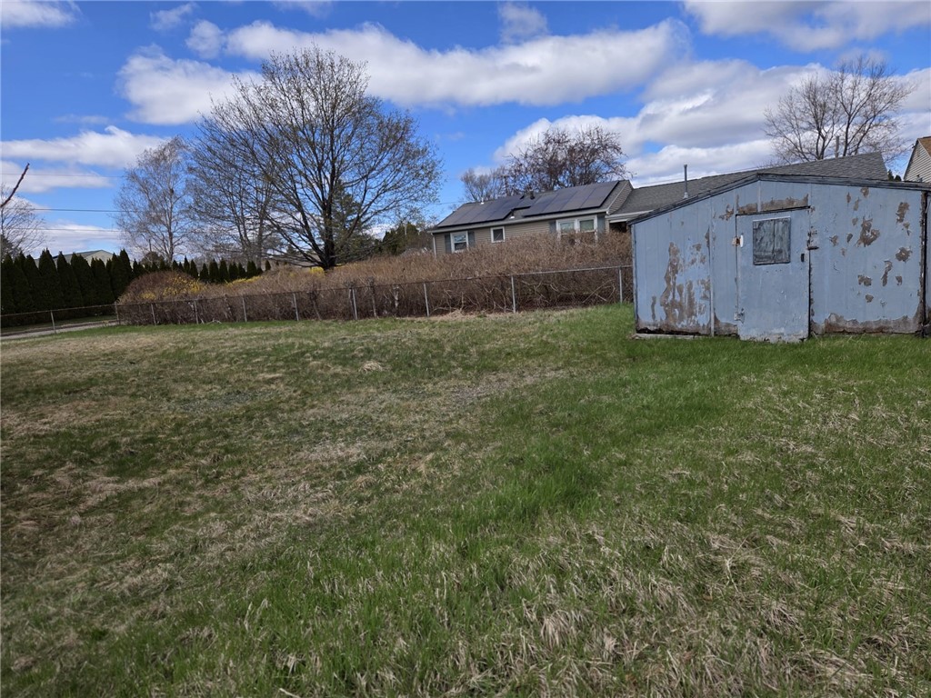 10 Wagon Wheel Lane Woonsocket, RI 02895 - Photo 5 of 20