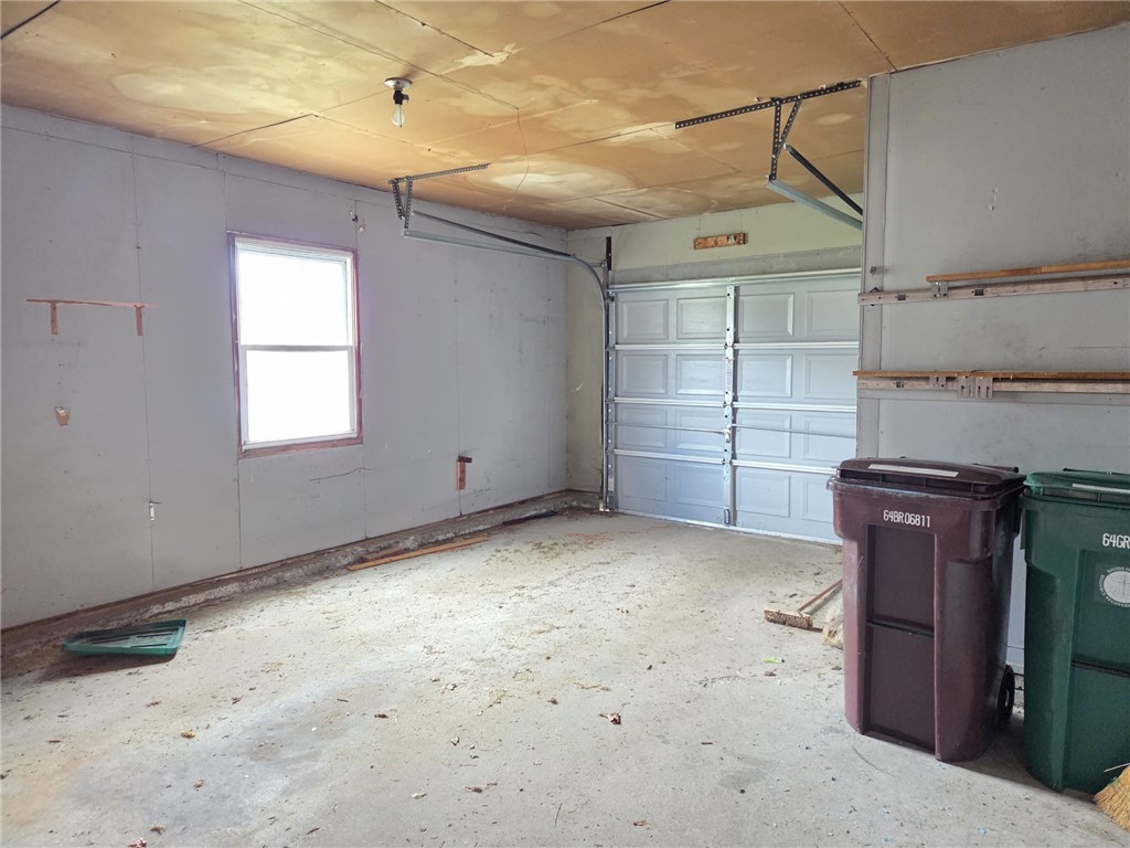 10 Wagon Wheel Lane Woonsocket, RI 02895 - Photo 6 of 20